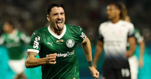 Uruguaios decidem, e Palmeiras vence o Corinthians pelo Brasileirão