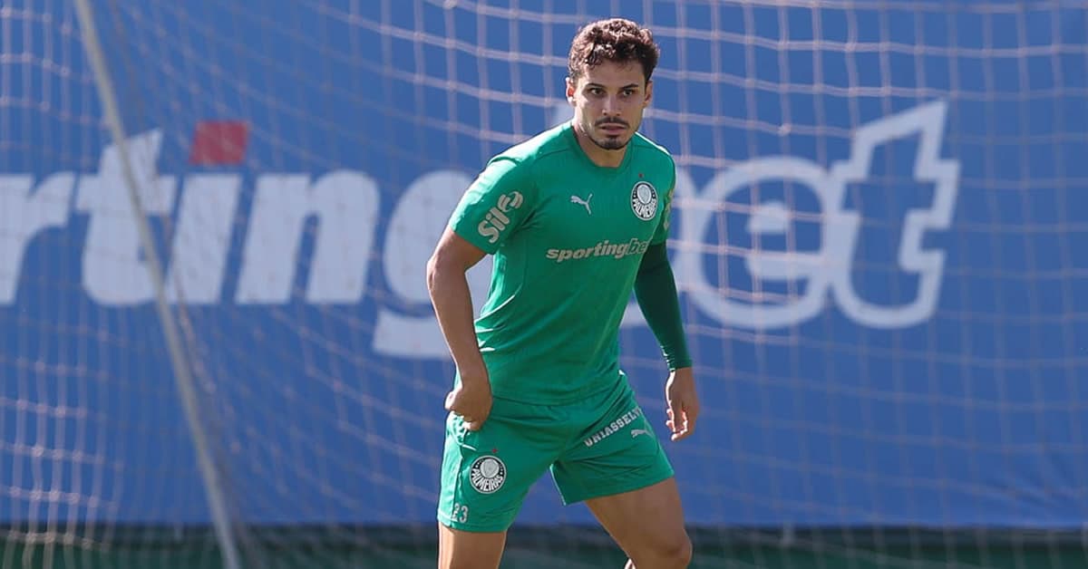 Buscando recuperar espaço, Raphael Veiga se diz motivado e projeta partida contra o Red Bull Bragantino