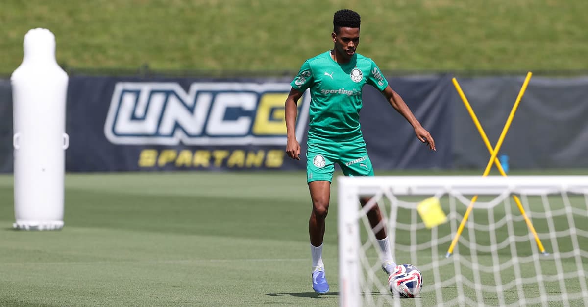 Palmeiras x Al Ahly: veja possível escalação com mudanças no ataque