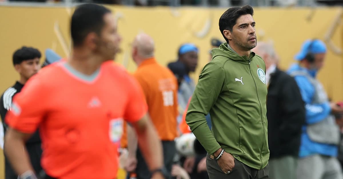 Abel vê Palmeiras superior ao Porto e aponta "culpado" pelo empate na estreia do Mundial