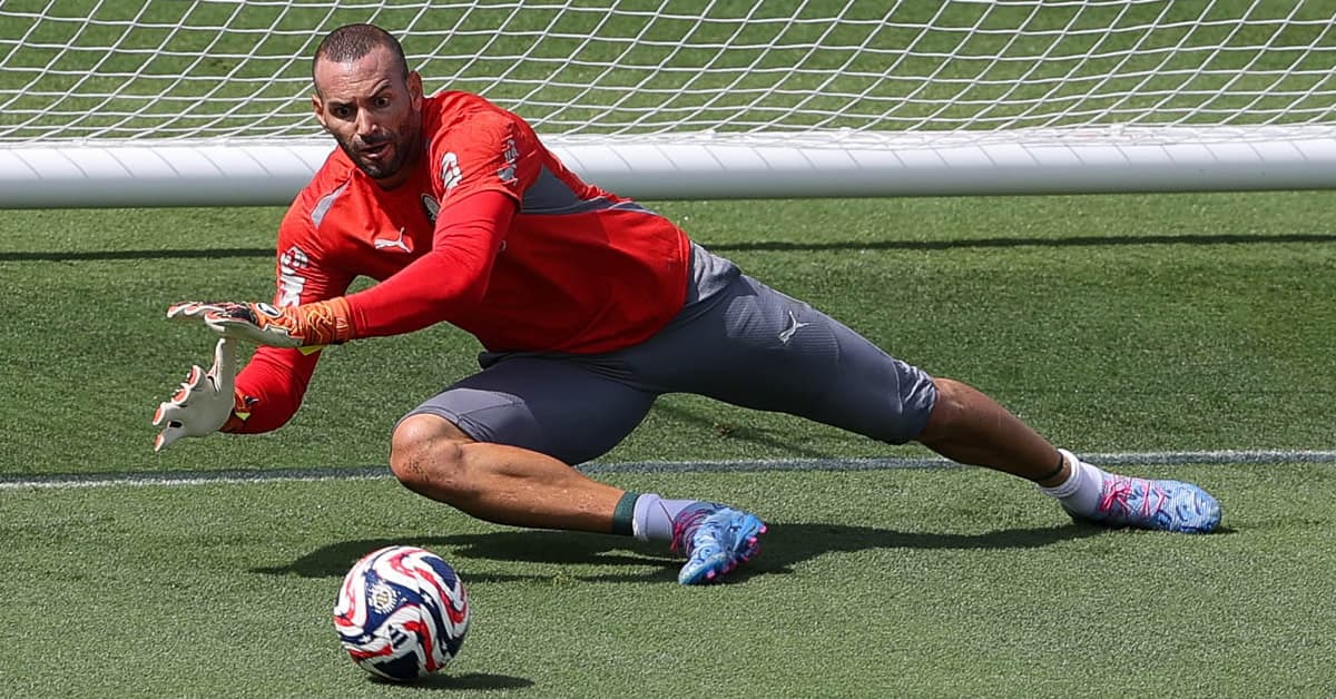 Weverton confia em Palmeiras mais efetivo contra o Al Ahly e refuta favoritismo