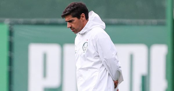 Palmeiras pode ter time alternativo contra o Vitória; veja possibilidade de escalação
