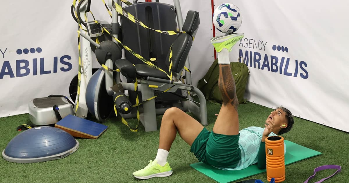 Vídeo: assista aos bastidores da vitória sobre o Fluminense