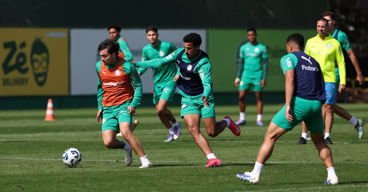Palmeiras segue preparação para enfrentar o Corinthians; Felipe Anderson avança na recuperação