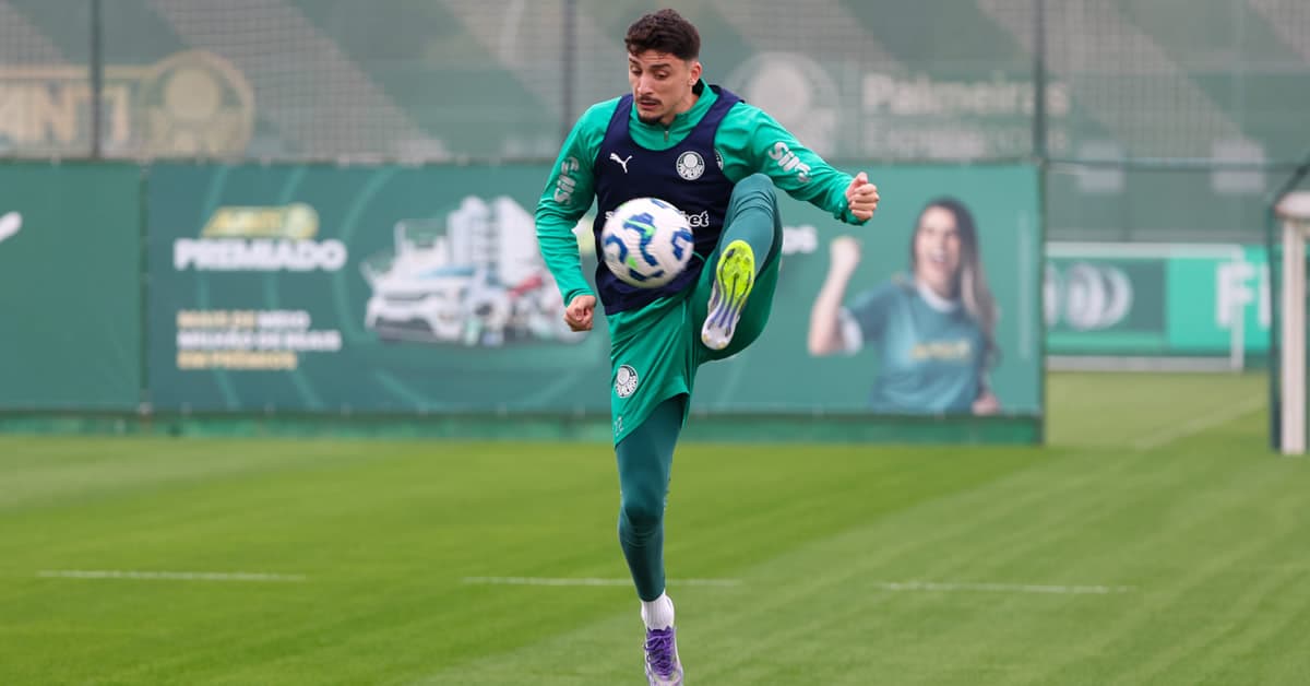 Palmeiras faz treino tático na véspera do jogo contra o Grêmio; veja provável escalação
