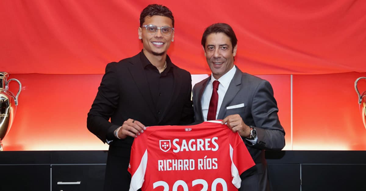 Benfica anuncia contratação de Ríos por 27 milhões de euros