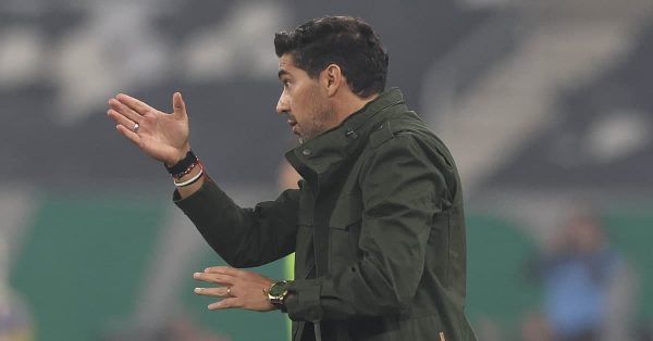 Abel se queixa da maratona e valoriza “mentalidade competitiva” do Palmeiras no Engenhão