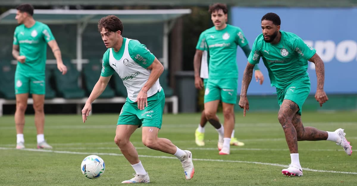 Palmeiras inicia preparação para enfrentar o Universitario; Abel deve mexer no time