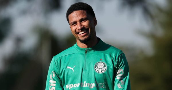 Palmeiras segue preparação para enfrentar o Vitória; Murilo inicia transição