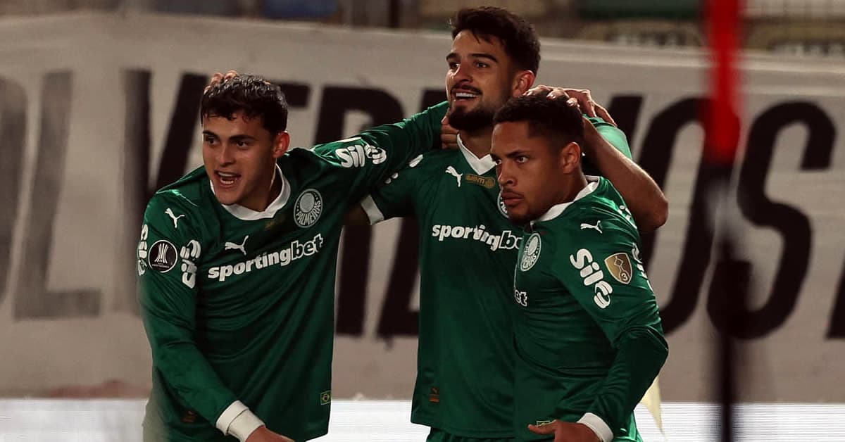 Notas de Universitario 0 x 4 Palmeiras