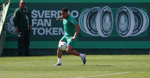 Palmeiras faz treino técnico antes de viajar ao Peru para enfrentar o Universitario