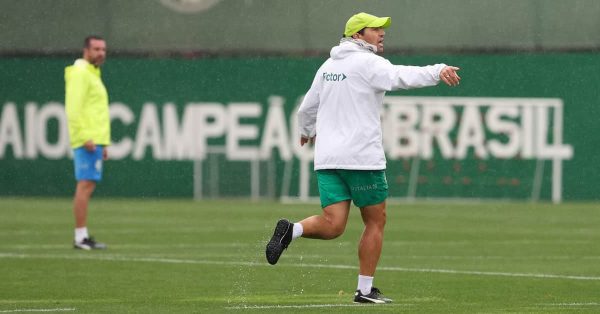 Escalação do Palmeiras: Abel deve mexer no time para duelo contra o Novorizontino