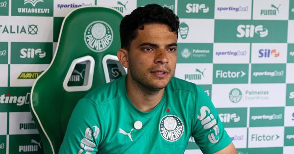 Bruno Rodrigues negocia com o Internacional; zagueiro da base acerta com o Betis