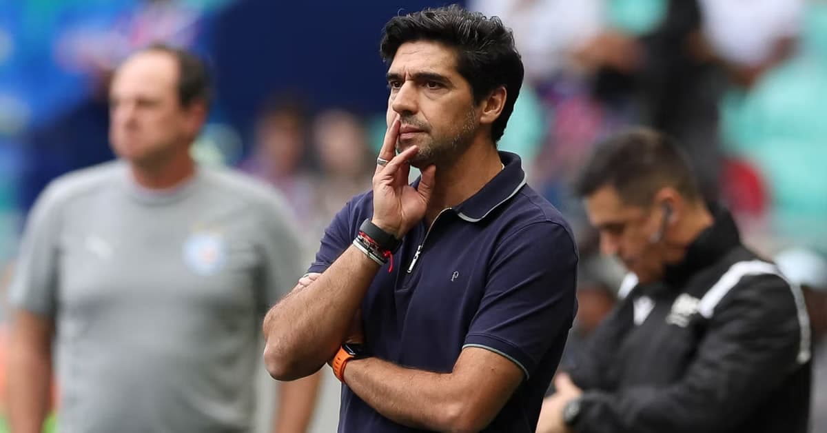 Abel cita gramado e explica alterações após derrota para o Bahia em Salvador