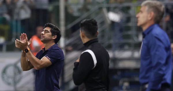 Abel destaca força do elenco do Palmeiras e explica mudança que fez o time decolar