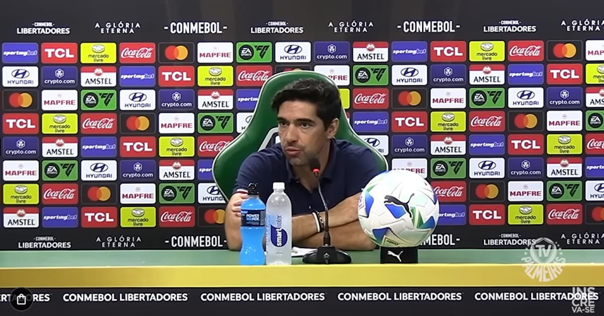 Abel revela papo no intervalo e vê classificação merecida do Palmeiras na Libertadores
