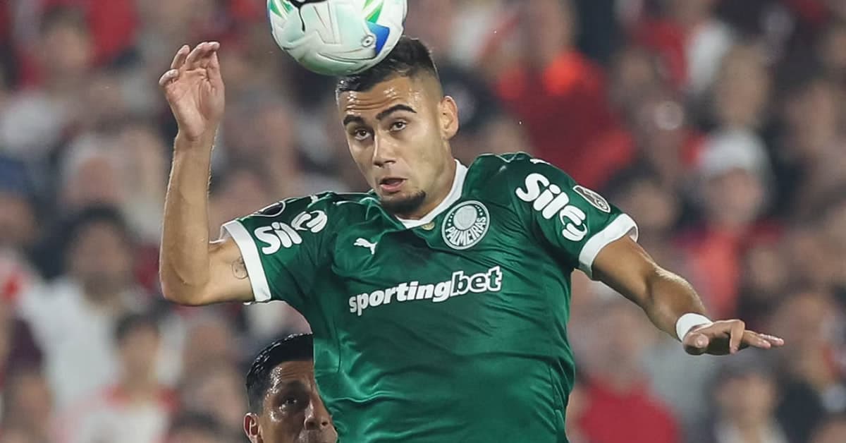 Andreas Pereira comenta vitória na Argentina e pede pés no chão para jogo de volta