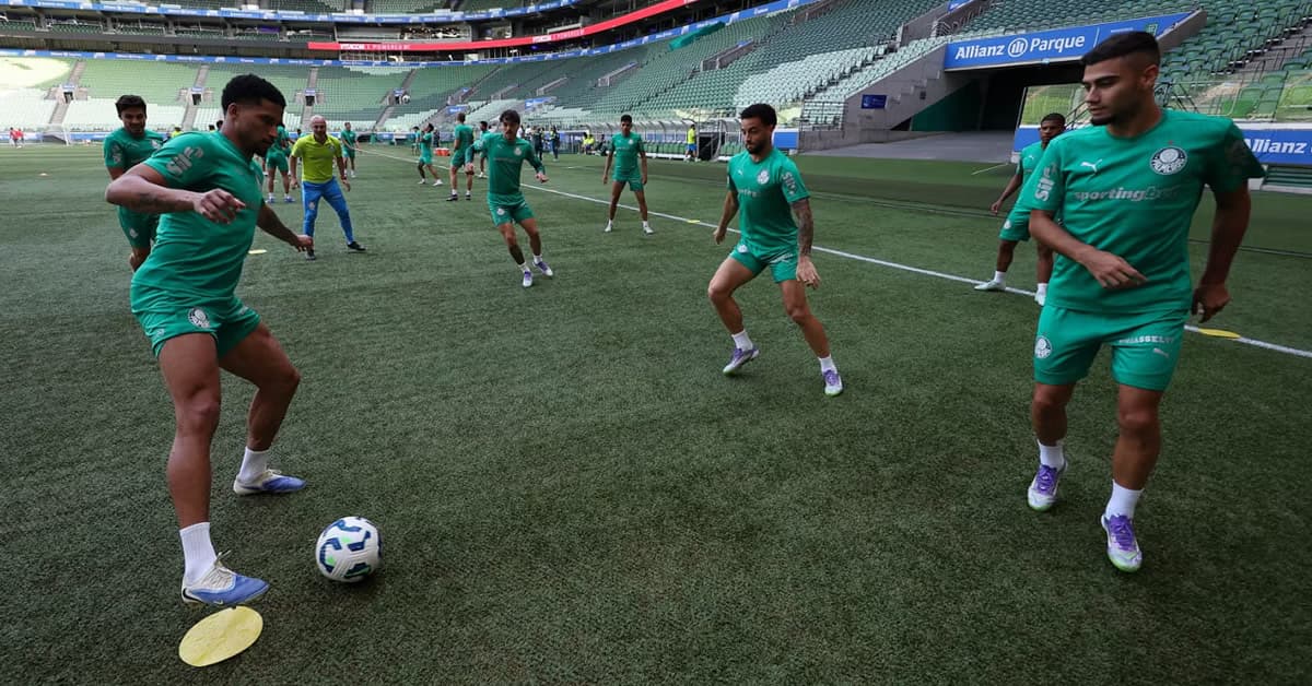 Palmeiras enfrenta o Fortaleza em busca de mais três pontos no Brasileirão