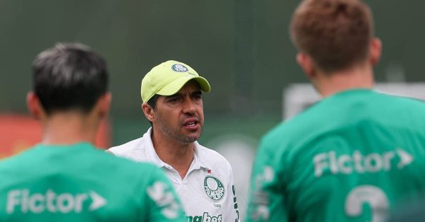 Palmeiras desafia o Flamengo e o apito para seguir em vantagem na liderança do Brasileirão