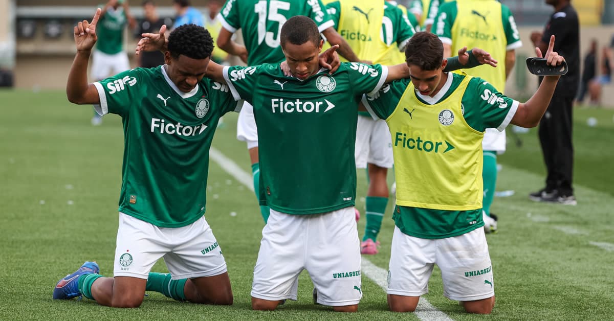 Palmeiras enfrenta o Grêmio valendo vaga na final do Brasileirão Sub-17; saiba onde assistir
