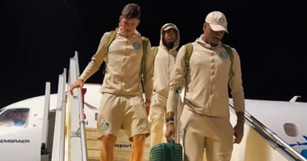 Palmeiras chega em Quito com 24 jogadores; veja os relacionados