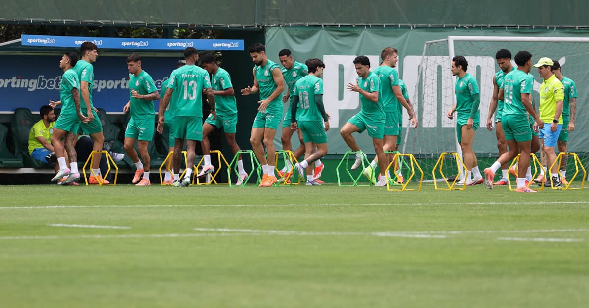 Palmeiras segue preparação para enfrentar o Vitória; Abel prepara mudanças no time