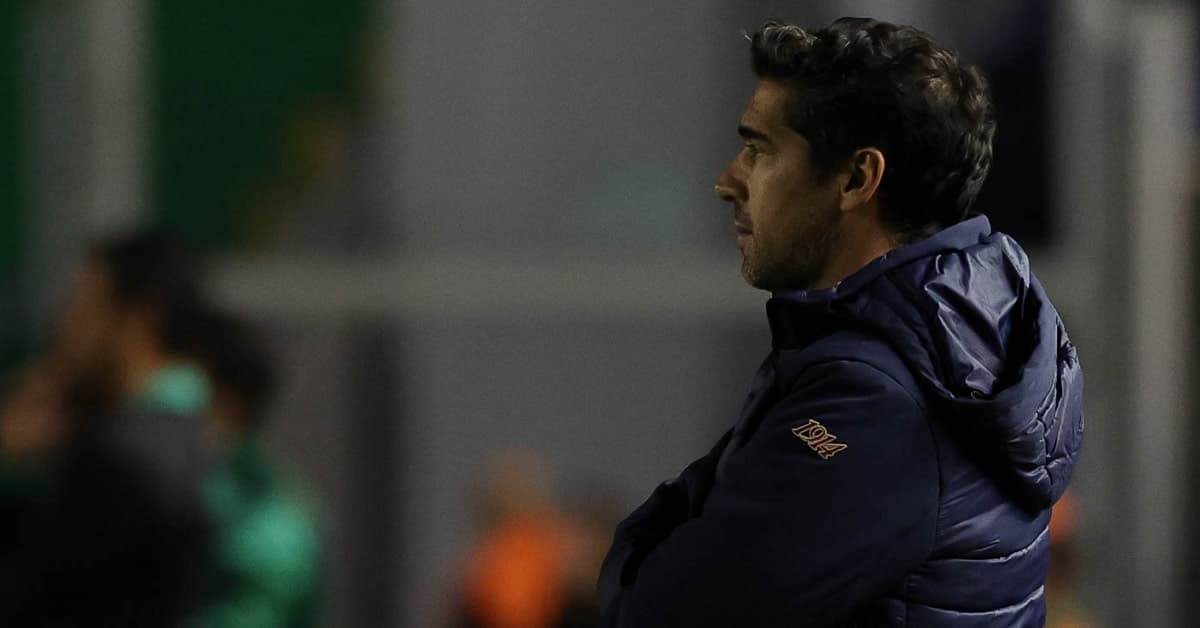 Abel explica formação alternativa contra o Juventude: “Não tive dúvidas em trocar”