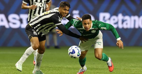 Vitor Roque decide, Palmeiras vence o Santos e abre vantagem na liderança do Brasileirão