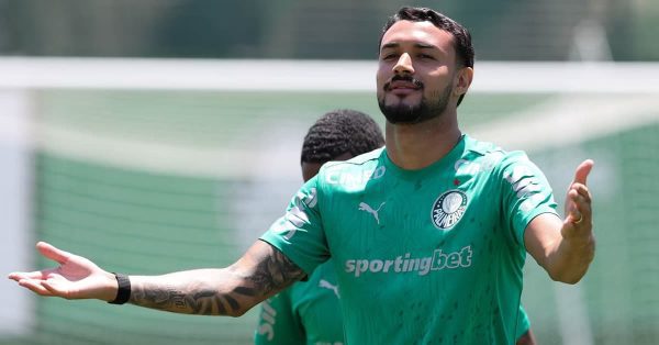 Jefté avalia primeiros meses de Palmeiras e projeta reencontro com o Santos: “Vamos fortes”