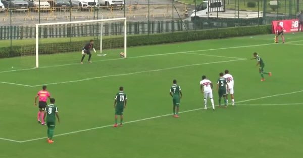 Palmeiras goleia o São Paulo no jogo de ida da final do Paulista Sub-14; veja os gols