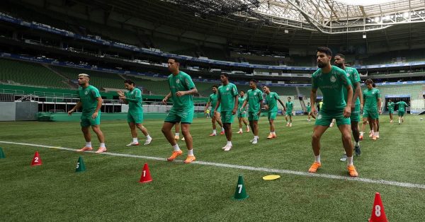 Palmeiras enfrenta o Vitória em busca de reação imediata no Brasileirão