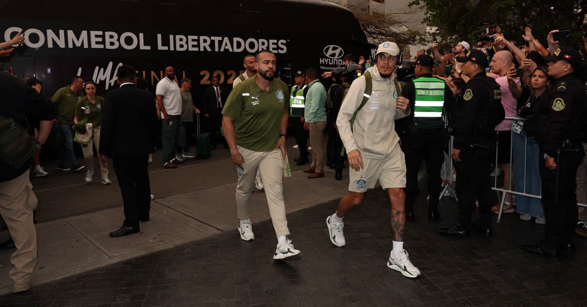 Vídeo: veja como foi a viagem do Palmeiras para Lima