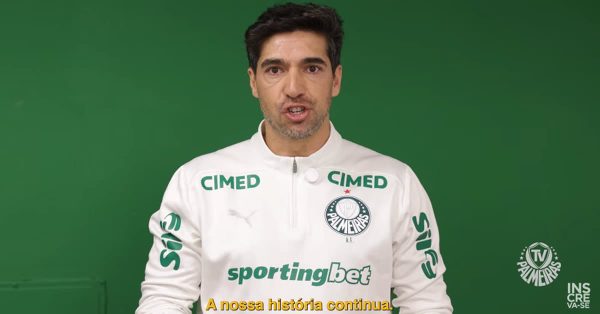 Vídeo: Abel Ferreira comenta renovação com o Palmeiras