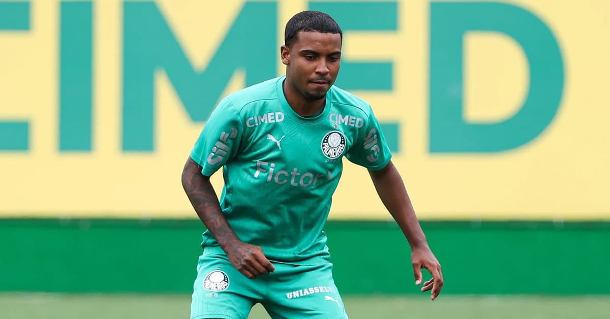 Mirando chance no profissional do Palmeiras, Coutinho avalia 2025 e projeta Copa São Paulo