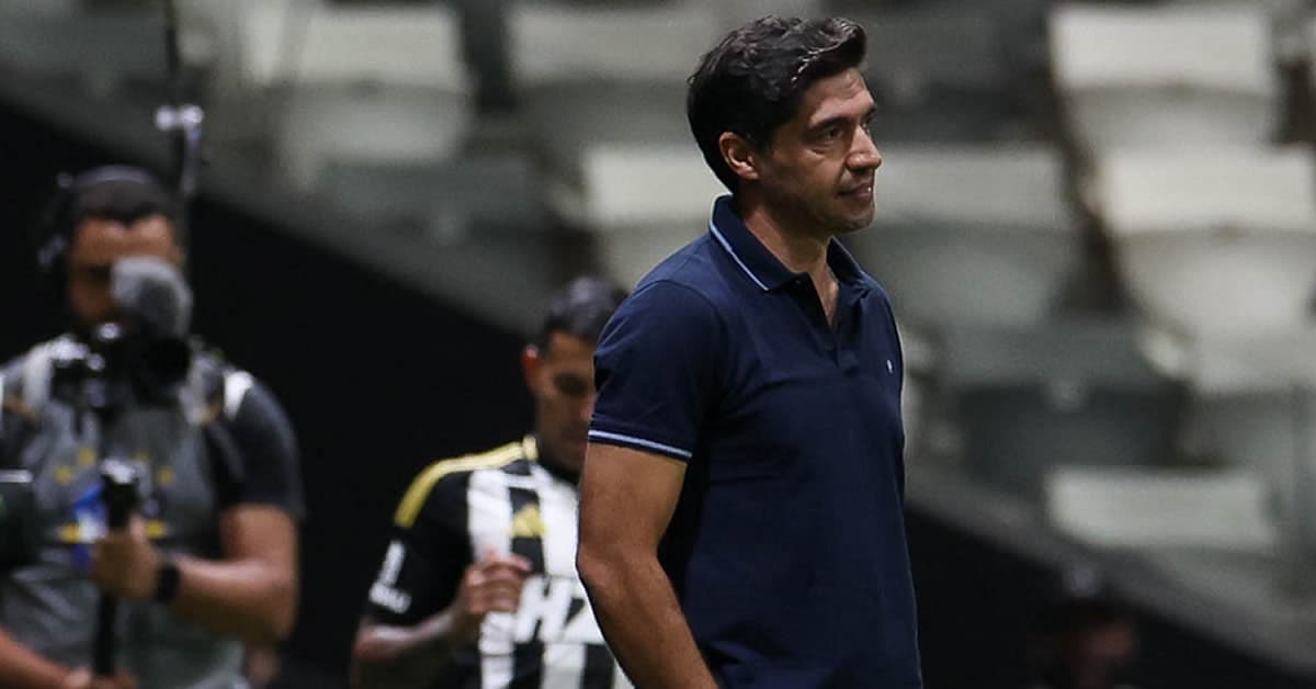 Abel minimiza pior temporada no Palmeiras: "A terra não está arrasada"