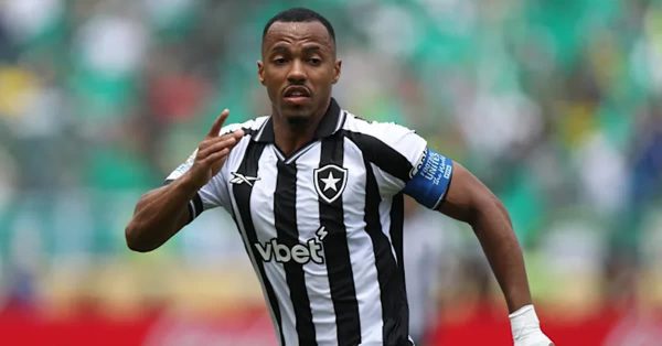 5, 8 e até 10: veja como Marlon Freitas pode ser escalado no Palmeiras