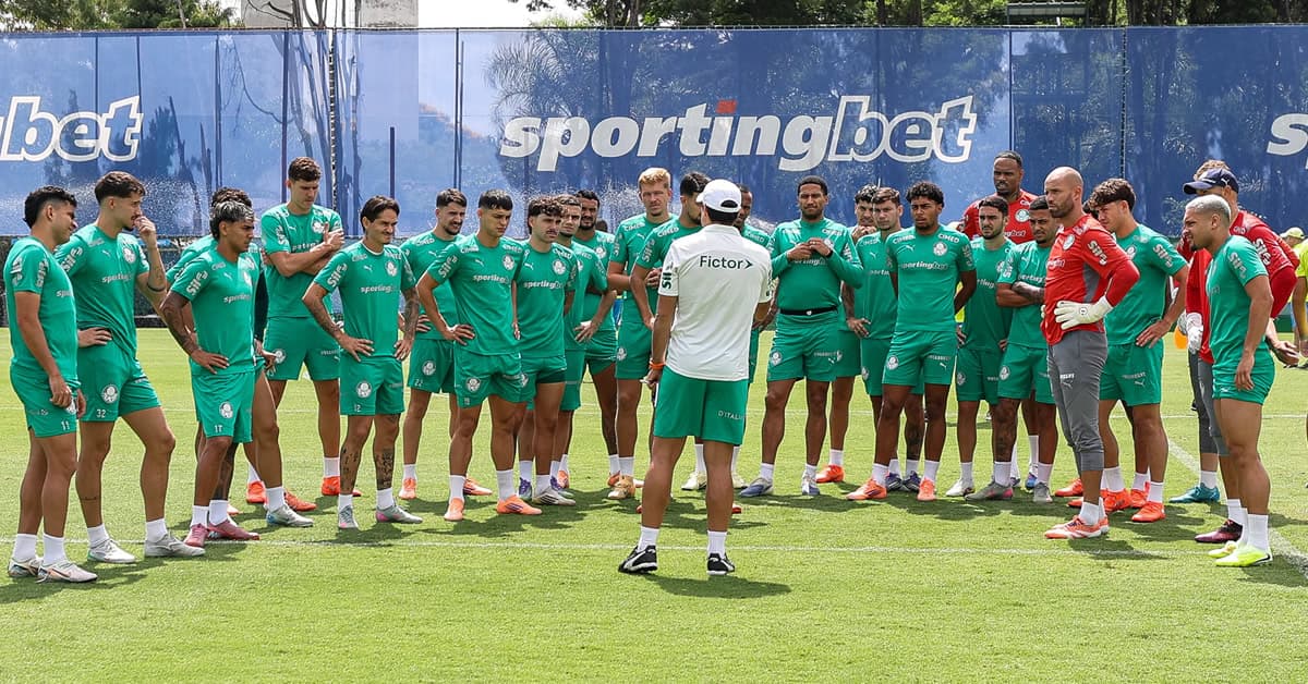 Com Abel de volta, Palmeiras faz primeiro treino com bola da pré-temporada