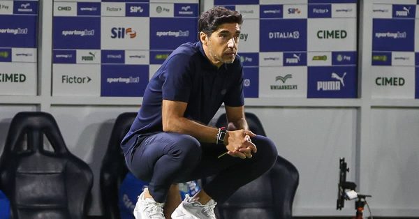 Abel aprova atuação contra o São Paulo e admite possibilidade de perder Raphael Veiga