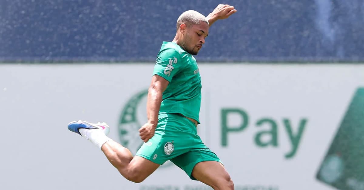 Vitor Roque comemora primeiro gol em 2026 e projeta jogo de domingo