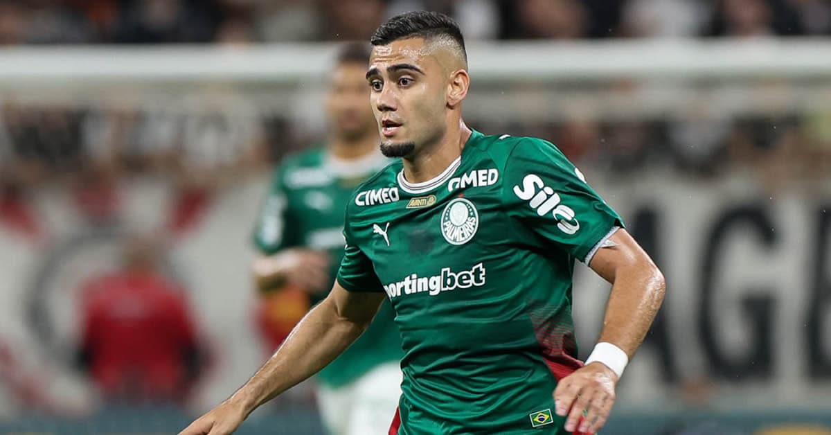 Absurdo: TJD-SP tem pressa para suspender Andreas Pereira por episódio no Derby