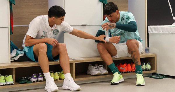 Vídeo: assista aos bastidores da vitória sobre o Corinthians