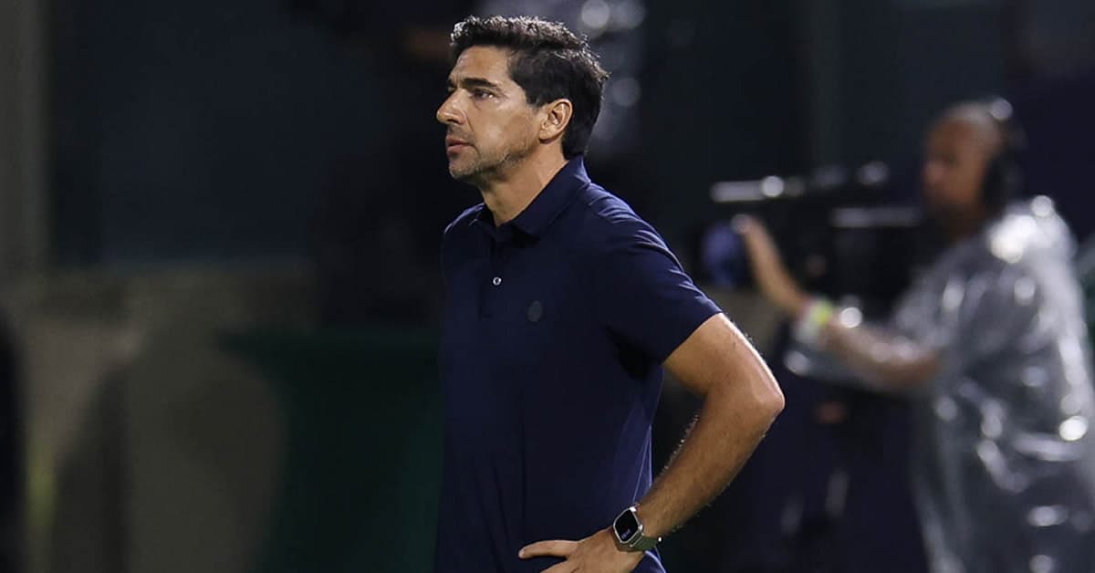 Abel vê jogo aberto contra o Fluminense e explica nova expulsão