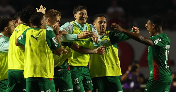 Vídeo: melhores momentos de São Paulo 0 x 1 Palmeiras