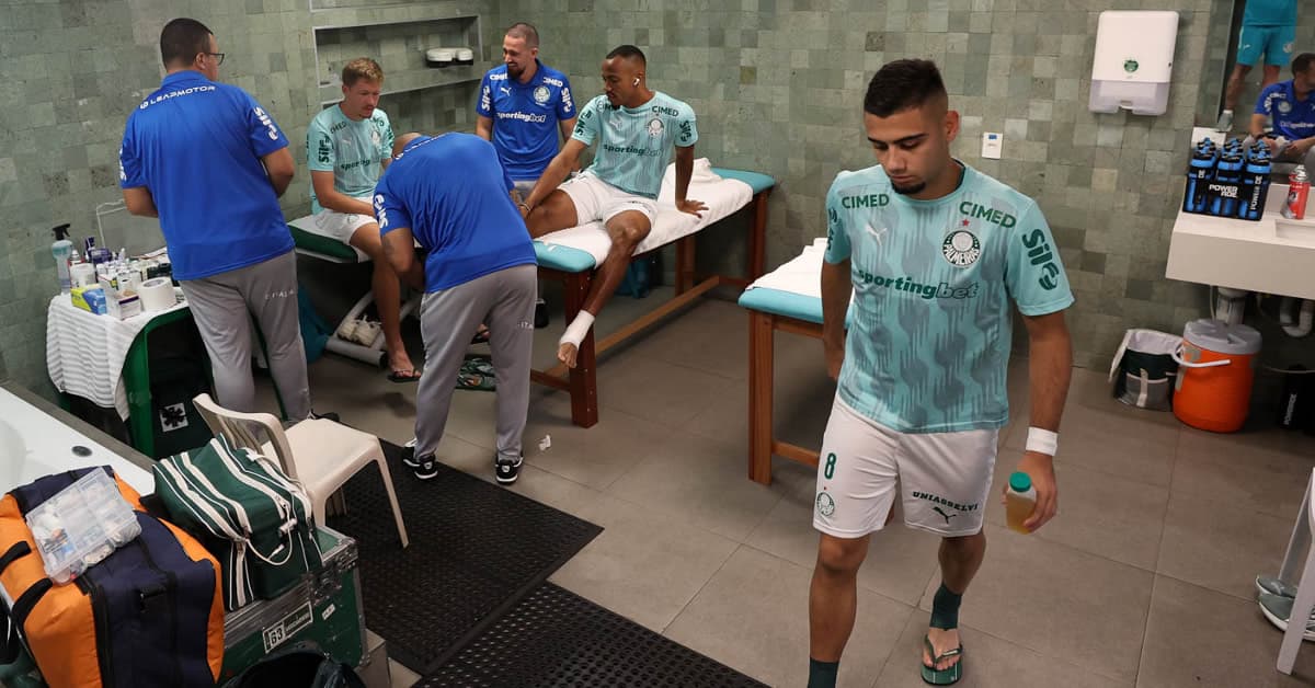 Vídeo: assista aos bastidores da vitória sobre o Athletico-PR