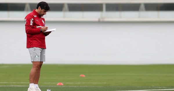 Palmeiras faz treino tático na véspera do jogo contra o Cerro; veja provável escalação