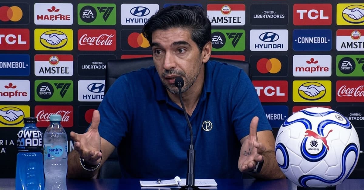 Abel defende futebol do Palmeiras e questiona: "Quem está jogando bem?"