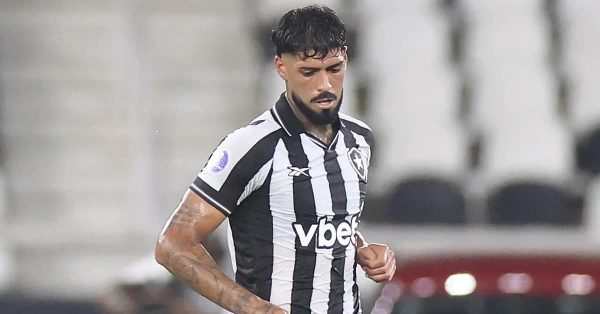 Veja uma análise de Barboza, novo zagueiro do Palmeiras