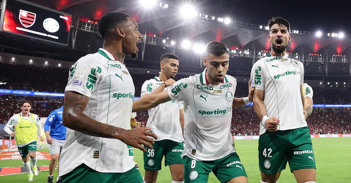 Palmeiras aproveita homem a mais e goleia o Flamengo no Maracanã
