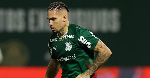 Paulinho ganha minutos e anima Abel: “Ele tem uma qualidade diferente”