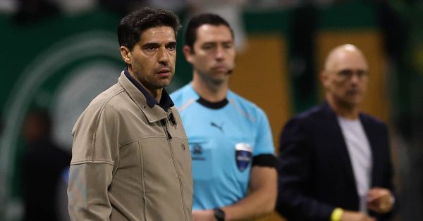Abel projeta Palmeiras forte no mata-mata da Libertadores mesmo decidindo fora de casa